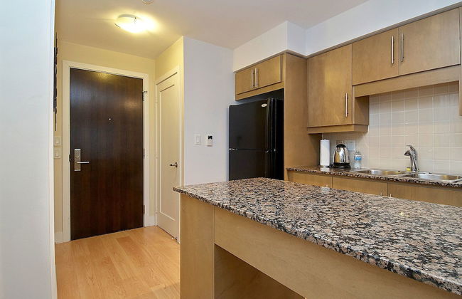 WhiteHall Suites- Yorkville - Foto 15