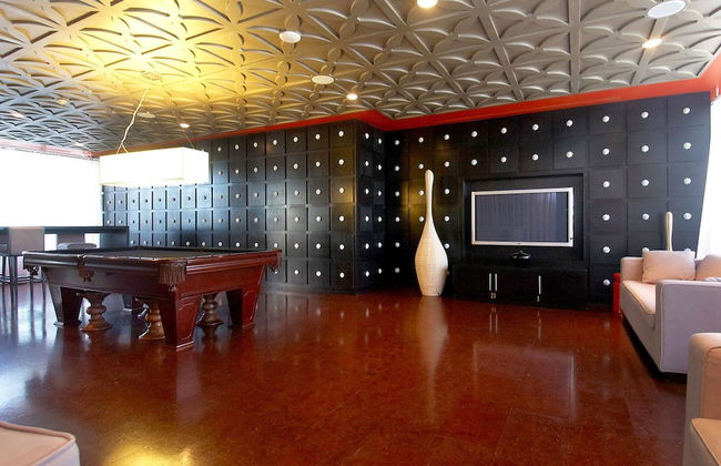 WhiteHall Suites- Yorkville - Foto 3