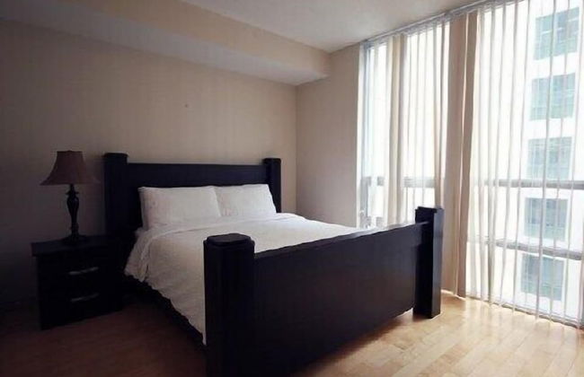 WhiteHall Suites- Yorkville - Foto 9