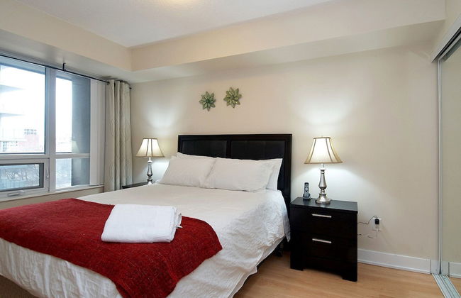 WhiteHall Suites- Yorkville - Foto 7