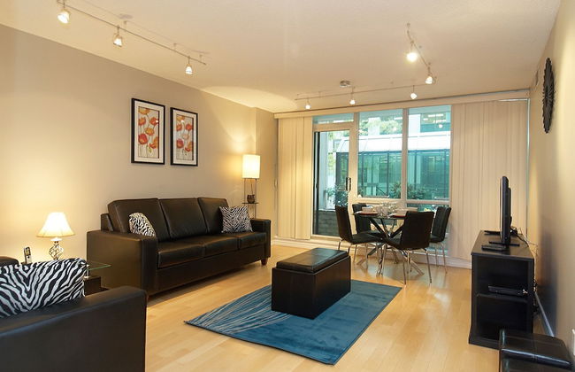 WhiteHall Suites- Yorkville - Foto 26
