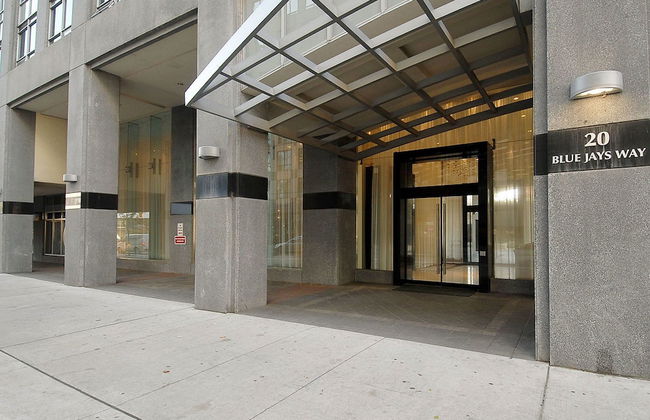 WhiteHall Suites- Yorkville - Foto 36
