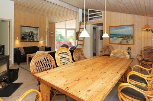 Foto 8 - 10 Person Holiday Home in Jerup