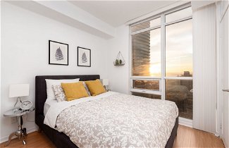Foto 3 - QuickStay - Elegant & Modern Condo, CN Tower Views