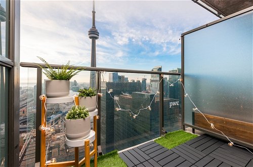 Photo 17 - QuickStay - Elegant & Modern Condo, CN Tower Views