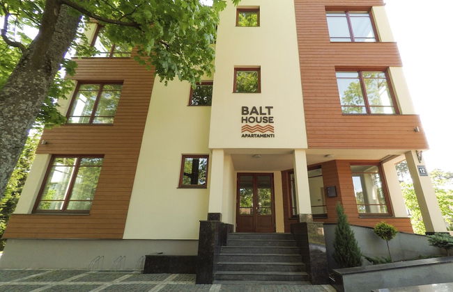 BaltHouse - Foto 1