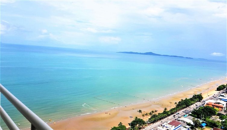 Foto 1 - View Talay 8 Large Studio Apartment With sea View Pattaya