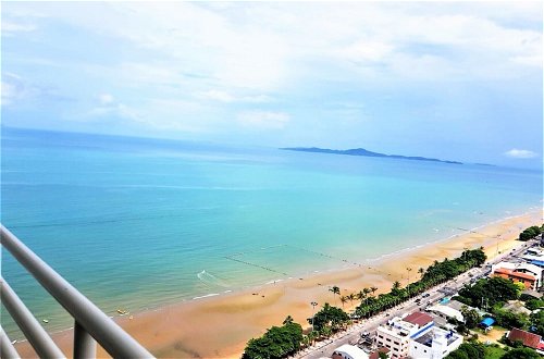 Foto 1 - View Talay 8 Large Studio Apartment With sea View Pattaya
