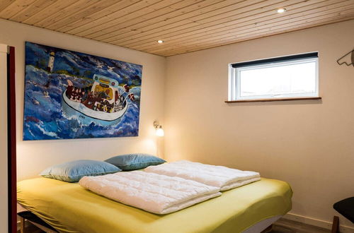 Photo 2 - 4 Person Holiday Home in Hvide Sande