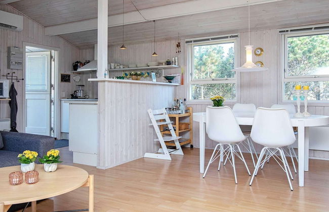 Bright Coastal Retreat in Vorupor-by Traum - Foto 12