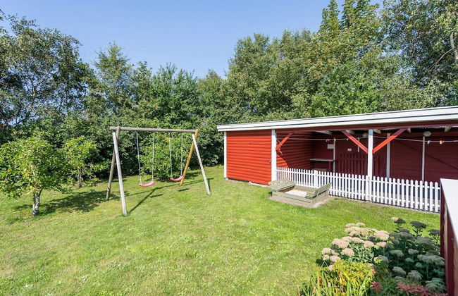 6 Person Holiday Home in Tarm - Foto 3