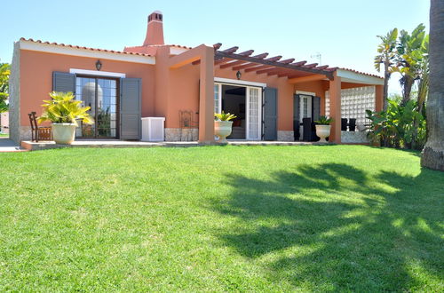 Photo 24 - Fantastic for Family Gatherings, Optional Pool Heating, Free Air Con & Wifi