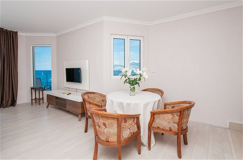 Photo 24 - Open Sea Luxury Apartments