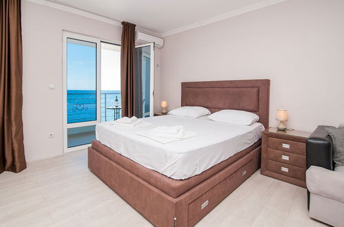 Photo 20 - Open Sea Luxury Apartments