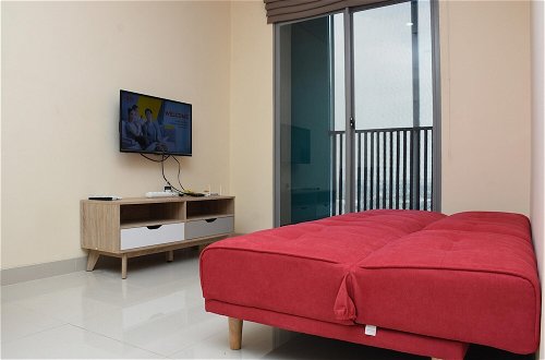 Photo 9 - Fully Furnished With Comfortable Design 1Br Apartment At Pejaten Park Residence