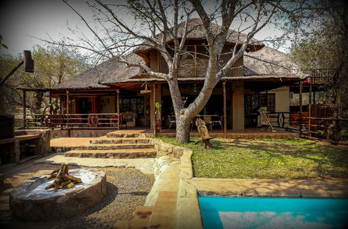 Foto 48 - Lovely Holiday Home Bordering Kruger National Park