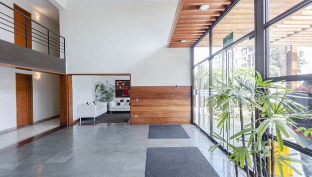 Entrada (vista interior)