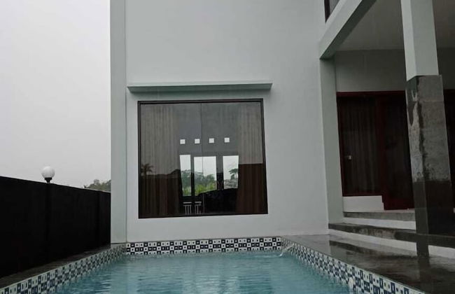 Villa Fahim 2 Puncak 4 Bedroom - Foto 18