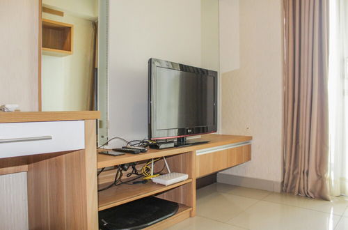 Photo 10 - Modern 1BR Apartment with City View at H Residence