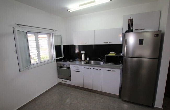 Arendalzrail Apartments Khana Szenes St. - Foto 5