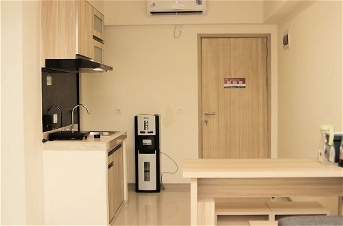 Photo 19 - Luxury And Comfy 2Br At Meikarta Apartment