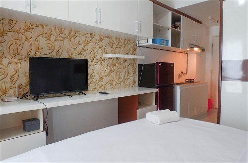 Foto 3 - Compact And Cozy Studio Apartment At Orchard Supermall Mansion