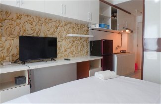 Photo 3 - Compact And Cozy Studio Apartment At Orchard Supermall Mansion