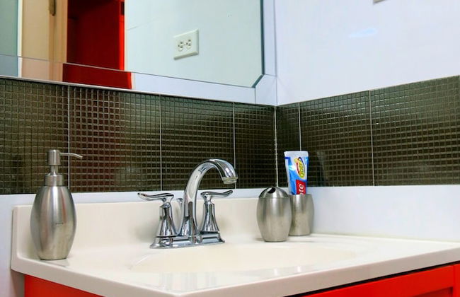 New Kingston Guest Apartments at Seymour - Photo 10