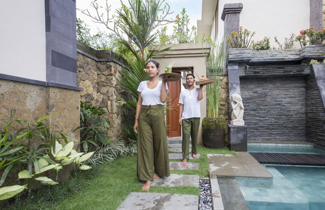 Alosta Luxury Private Villa - Foto 2