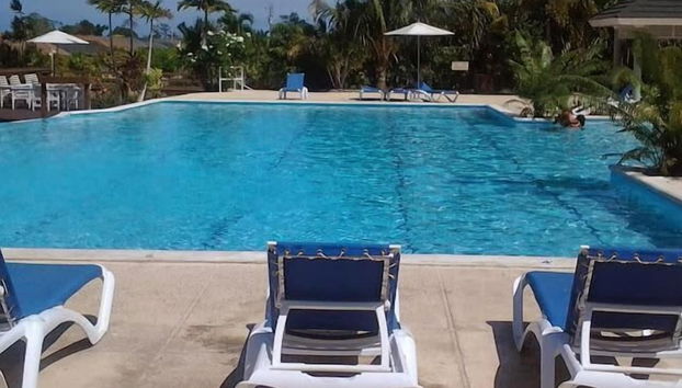 Piscina all'aperto