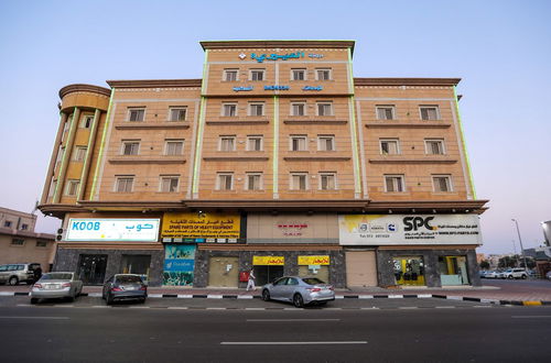 Photo 1 - Al Eairy Furnished Apartments Dammam 8