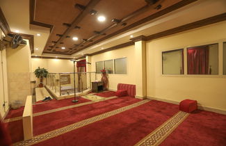 Photo 2 - Al Eairy Furnished Apartments Dammam 8