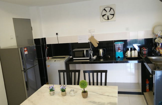 H&A Guest House - Photo 42