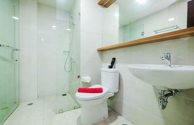 Scenic 1Br Apartment At Mustika Golf Residence - Foto 5