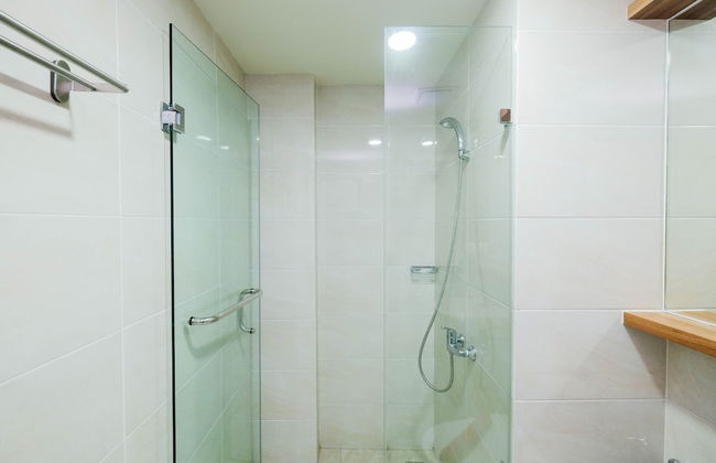 Scenic 1Br Apartment At Mustika Golf Residence - Foto 6