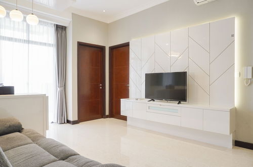 Photo 13 - Comfort And Elegant 2Br At Permata Hijau Suites Apartment