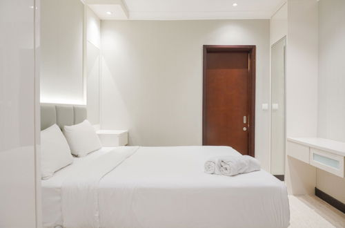 Foto 6 - Comfort And Elegant 2Br At Permata Hijau Suites Apartment