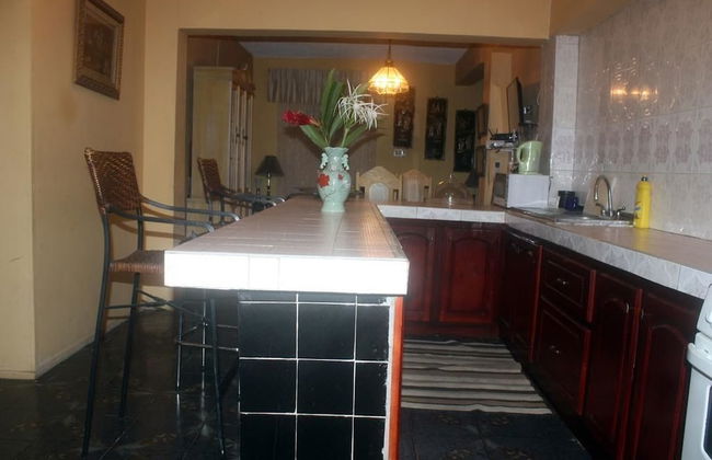 Dream Vacation ST Catherine Jamaica - Guest Suites for Rent in Spanish Town - Photo 3