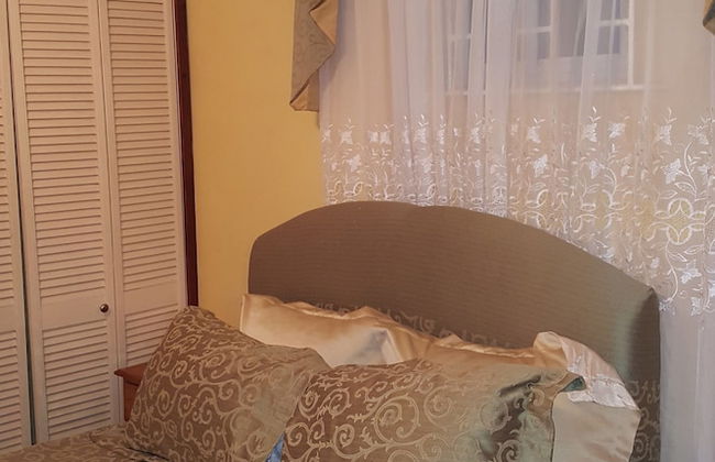 Dream Vacation ST Catherine Jamaica - Guest Suites for Rent in Spanish Town - Photo 4