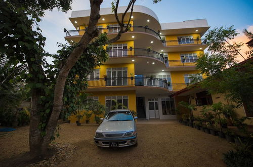 Photo 1 - DSK Galle Apartments