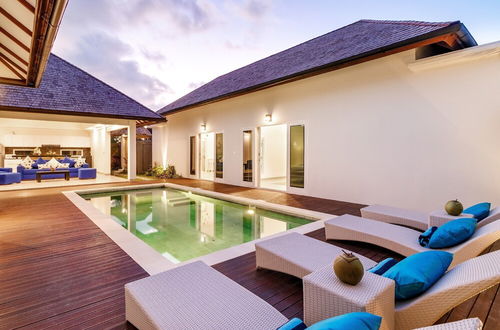 Photo 38 - Hiburan Villas