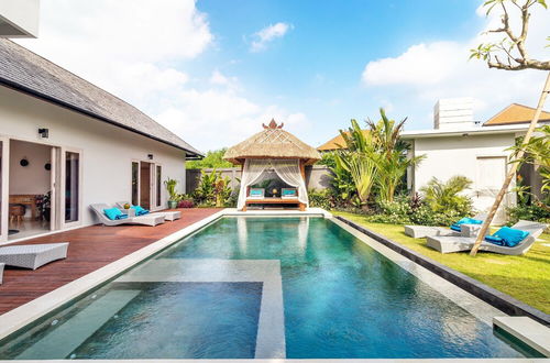 Photo 33 - Hiburan Villas