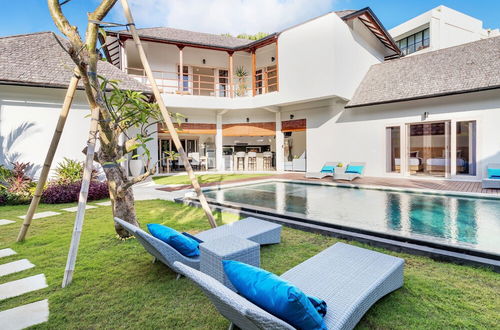 Photo 32 - Hiburan Villas