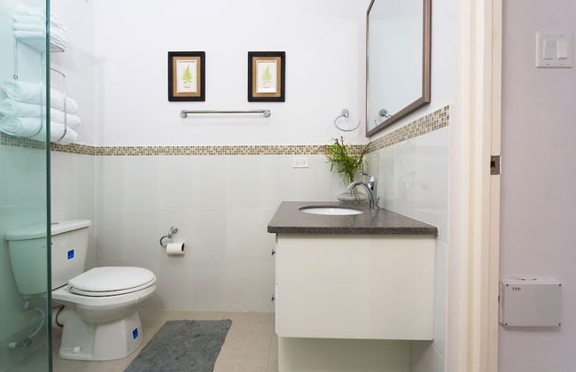 Kingston Luxury Guest Apt at Sullivan - Photo 13