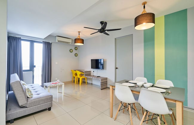 OYO Home 44002 Classic 2br Setia Alam Trefoil. - Foto 14