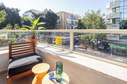 Photo 31 - Heart of TLV-Modern wBalcony- 3BD & 3BR