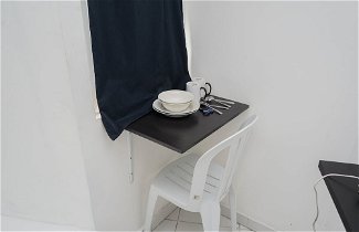 Photo 3 - Cozy And Calm Studio No Kitchen Apartment At Aeropolis Residence