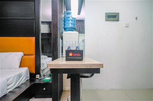 Foto 13 - Cozy Living Studio Apartment Mangga Dua Residence Near Itc Mall