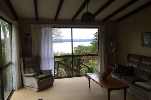 Photo 14 - Lakeview Holiday Home