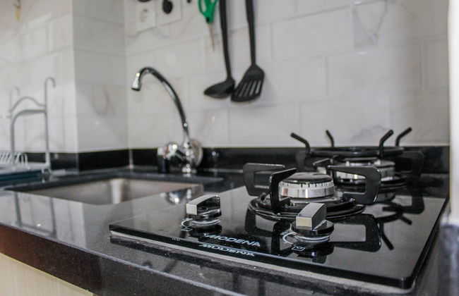 Comfy And Strategic Studio Signature Park Grande Apartment - Foto 8